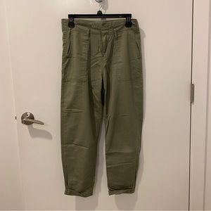 Green women’s pants